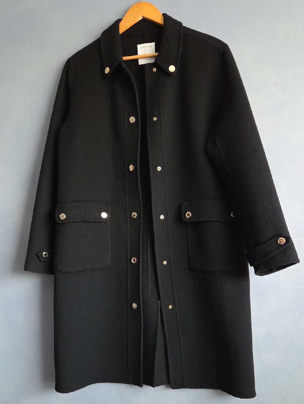 SANDRO PARIS BLACK WOOL BLEND, GOLD SNAPS MID LENGTH JACKET SIZE 38, EUC - Picture 4 of 15